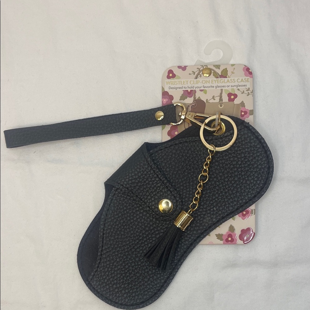Clip-On Eyeglass Case Black